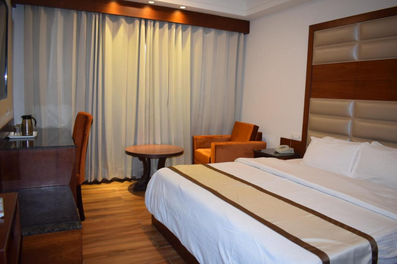 Hotel Ambica Katra 카트라 외부 사진