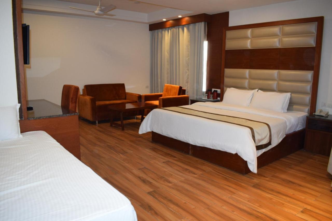Hotel Ambica Katra 카트라 외부 사진