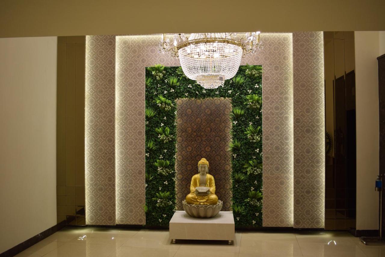 Hotel Ambica Katra 카트라 외부 사진