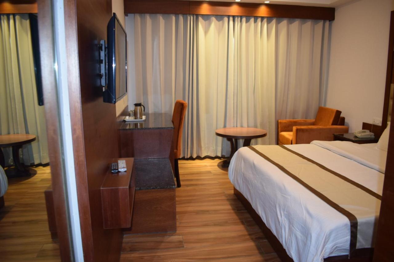 Hotel Ambica Katra 카트라 외부 사진