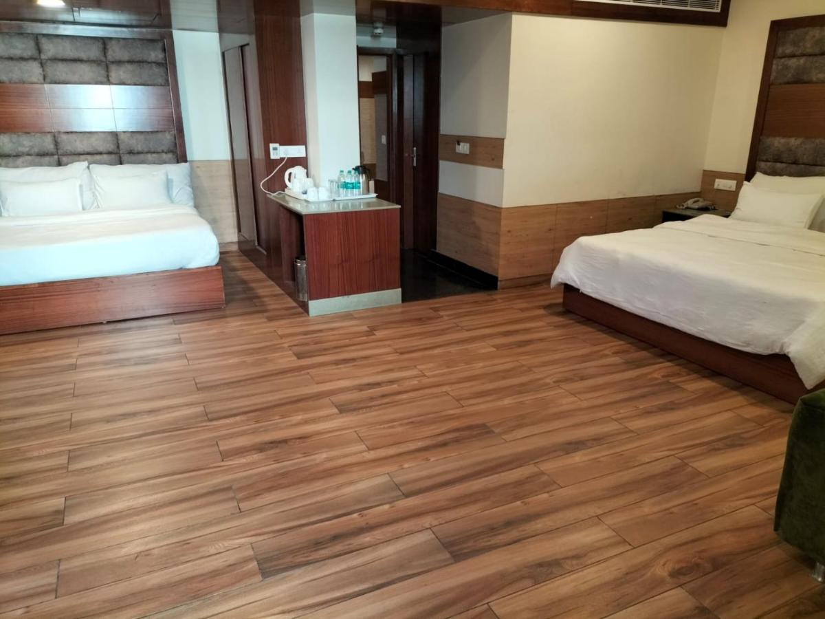 Hotel Ambica Katra 카트라 외부 사진