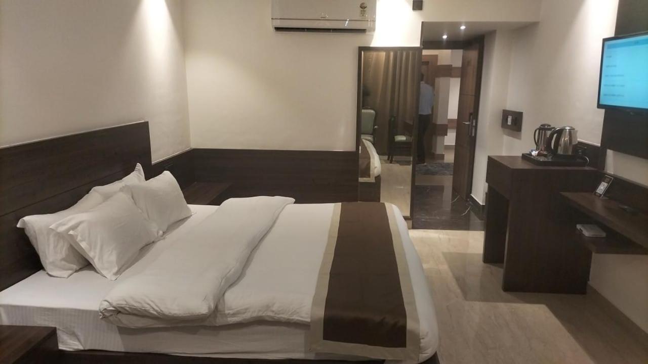 Hotel Ambica Katra 카트라 외부 사진