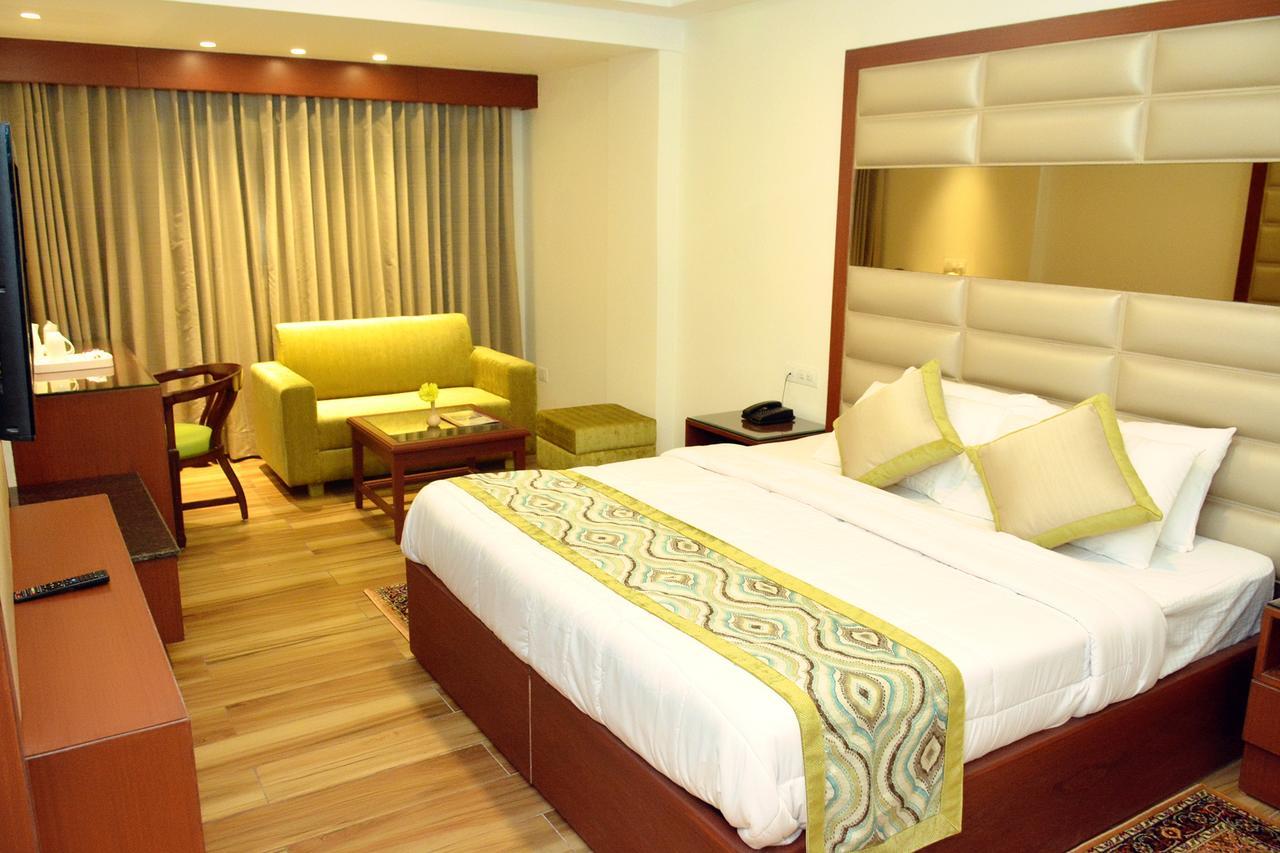Hotel Ambica Katra 카트라 외부 사진